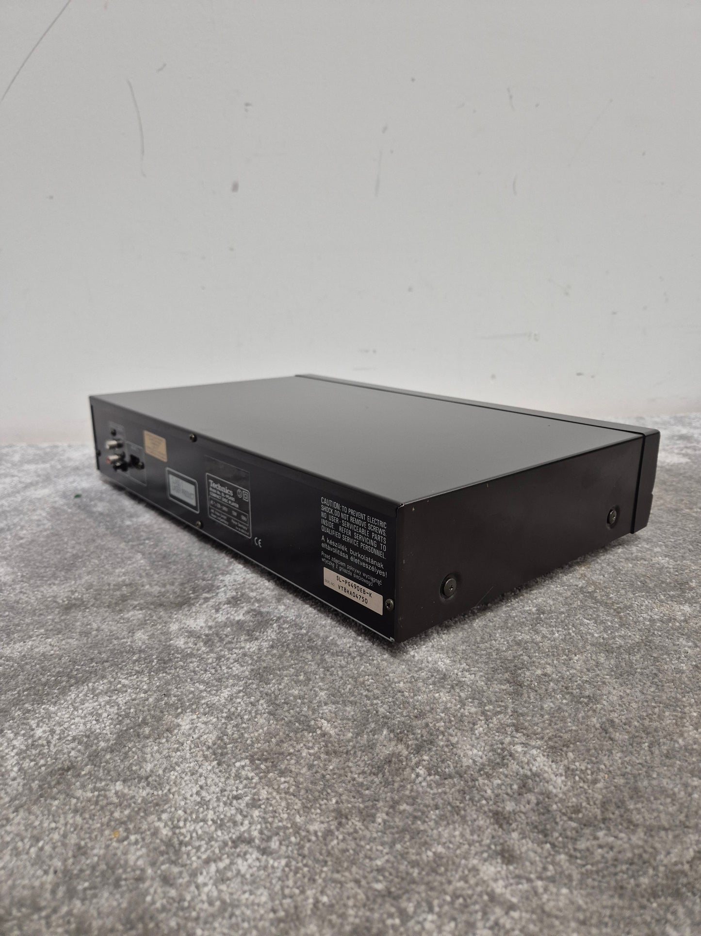 Technics SL-PG490 - CD Player - Spares or Repair