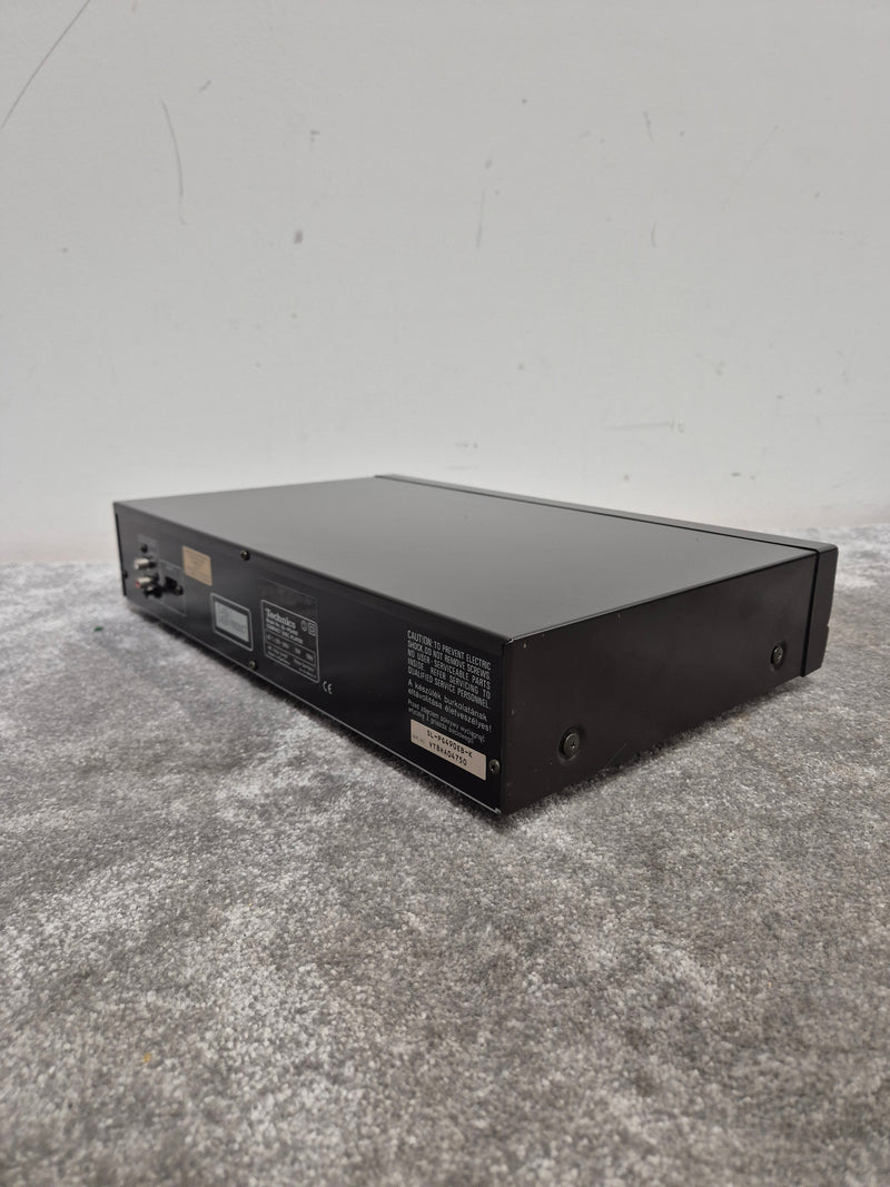 Technics SL-PG490 - CD Player - Spares or Repair - Image 6