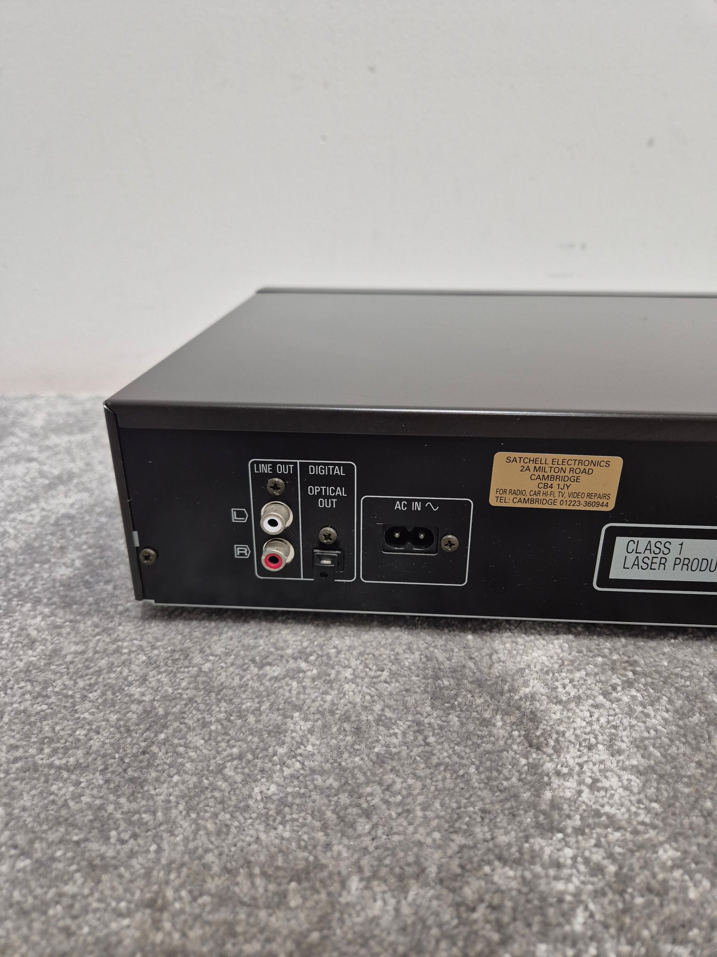 Technics SL-PG490 - CD Player - Spares or Repair