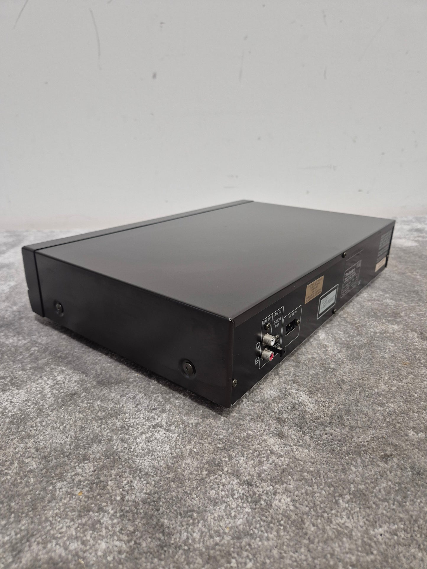 Technics SL-PG490 - CD Player - Spares or Repair