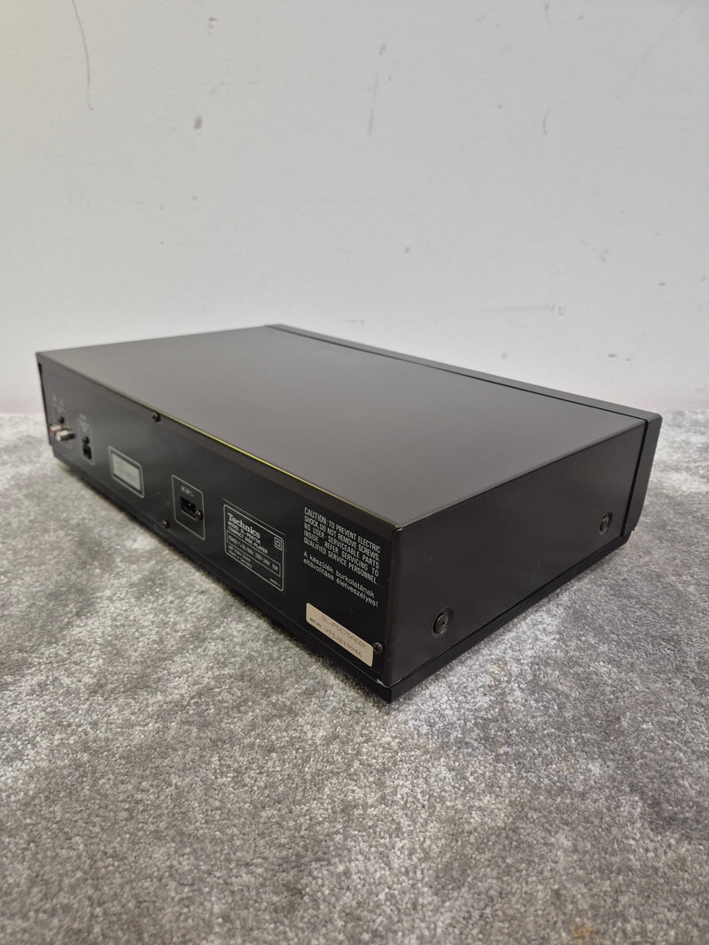 Technics SL-PS670A - High Fidelity CD Player - Excellent - Image 6