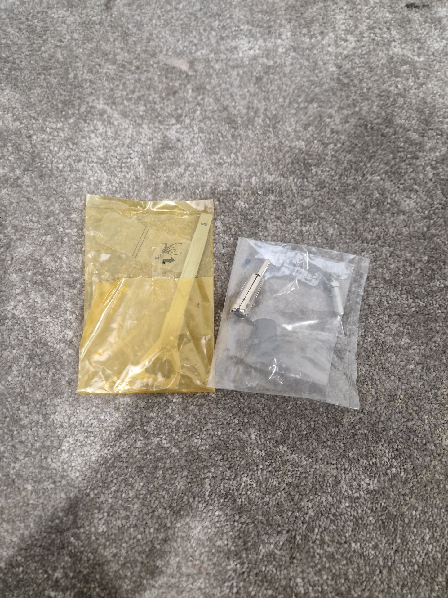 Sony CDX-F5550 - High-Quality Audio, Bluetooth Connectivity - Excellent w/ Original Box