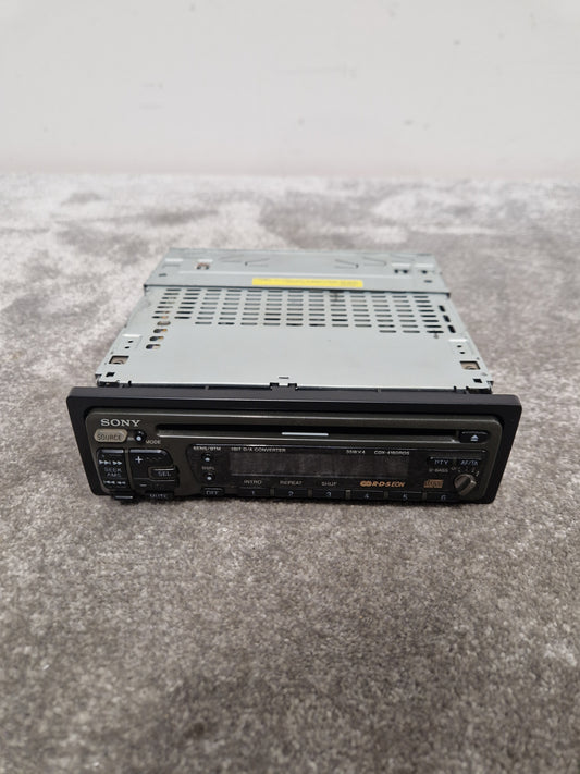 Sony CDX-F5550 - High-Quality Audio, Bluetooth Connectivity - Excellent w/ Original Box