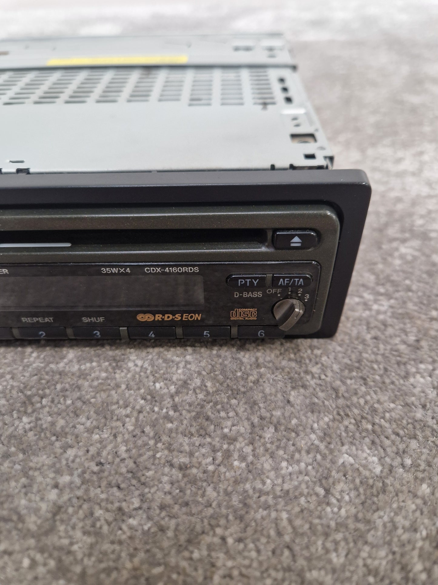 Sony CDX-F5550 - High-Quality Audio, Bluetooth Connectivity - Excellent w/ Original Box