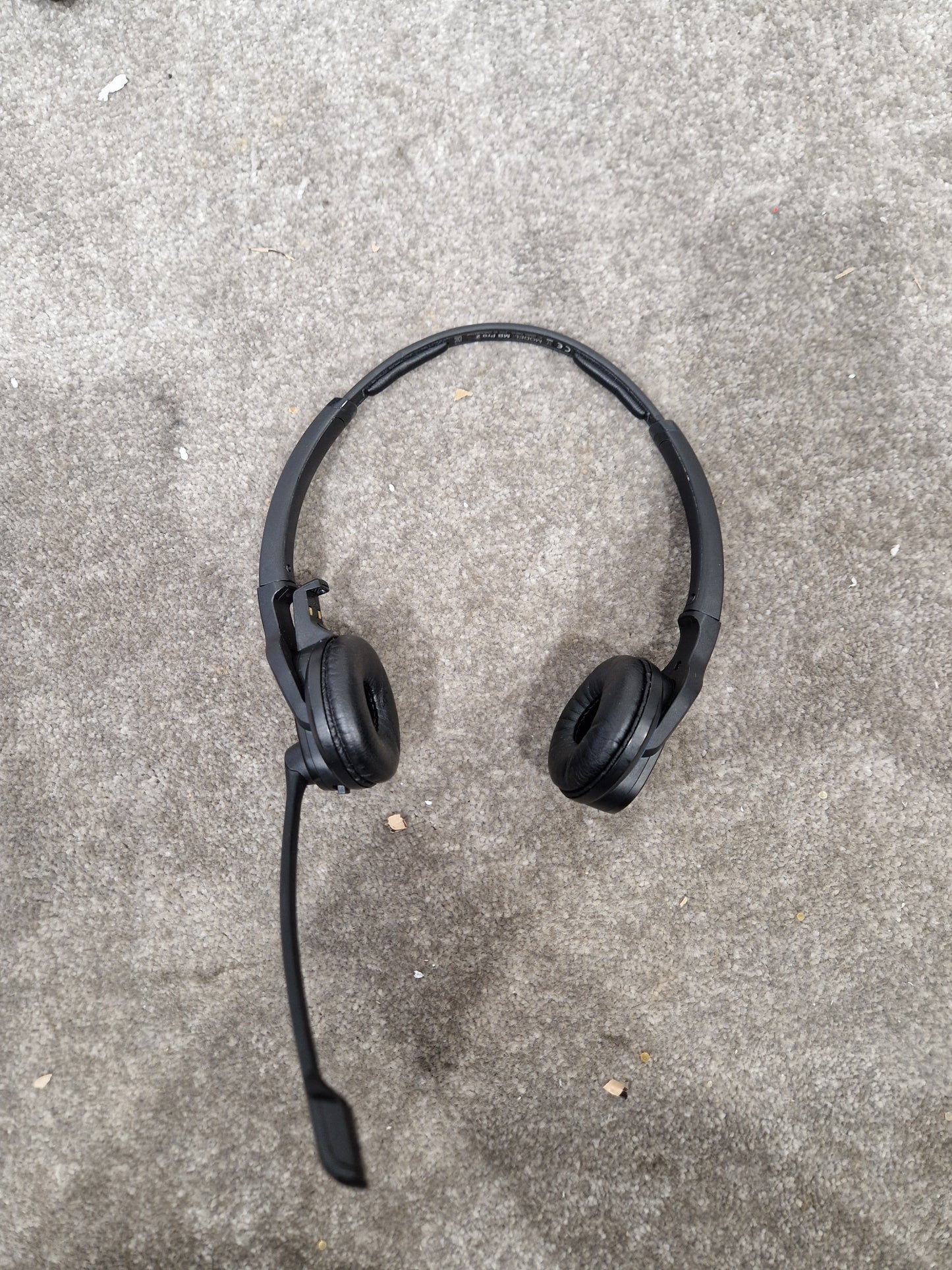 Sennheiser MB Pro 2 Headset - Noise-Cancelling, Bluetooth - Excellent