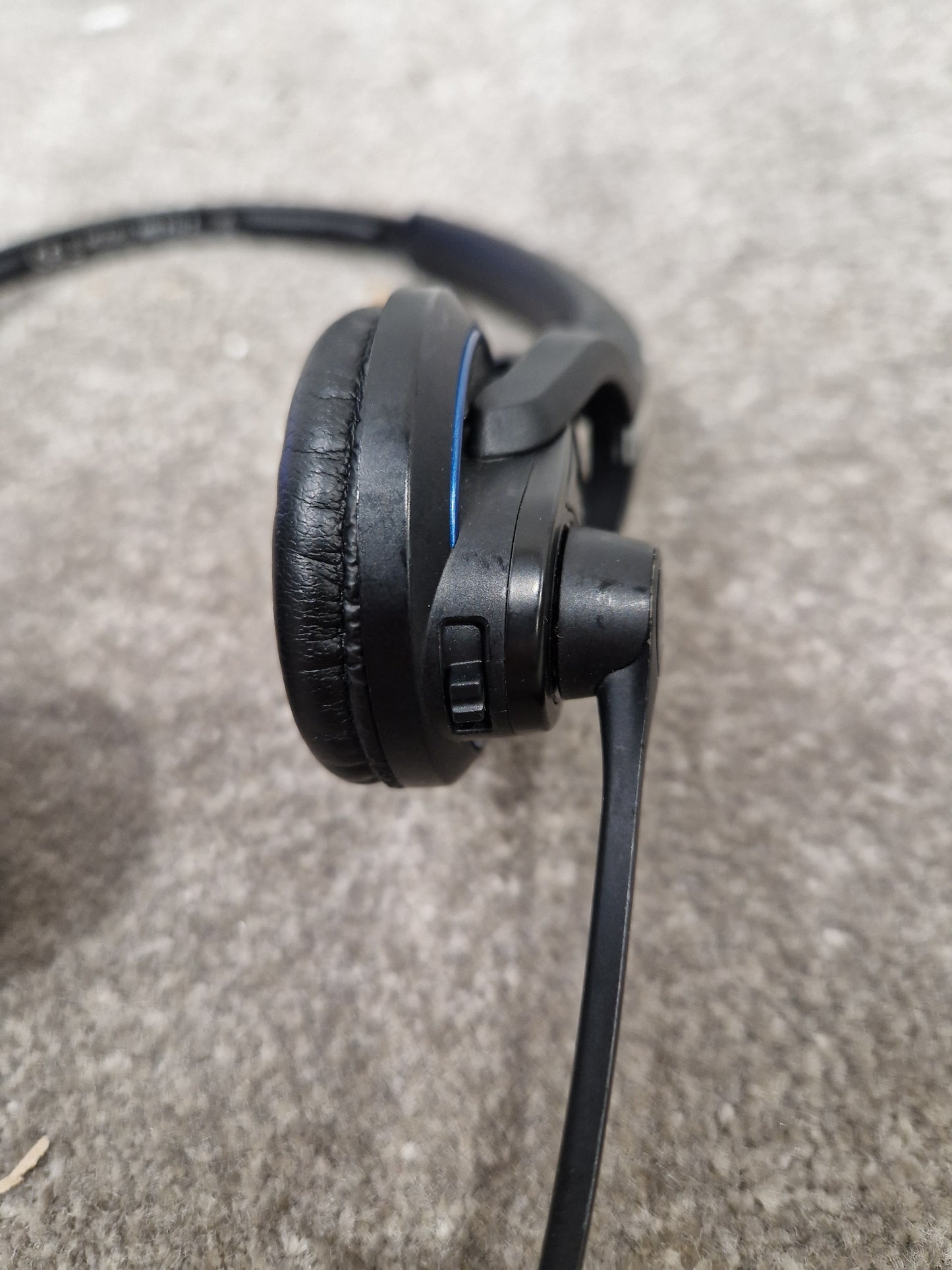 Sennheiser MB Pro 2 Headset - Noise-Cancelling, Bluetooth - Excellent