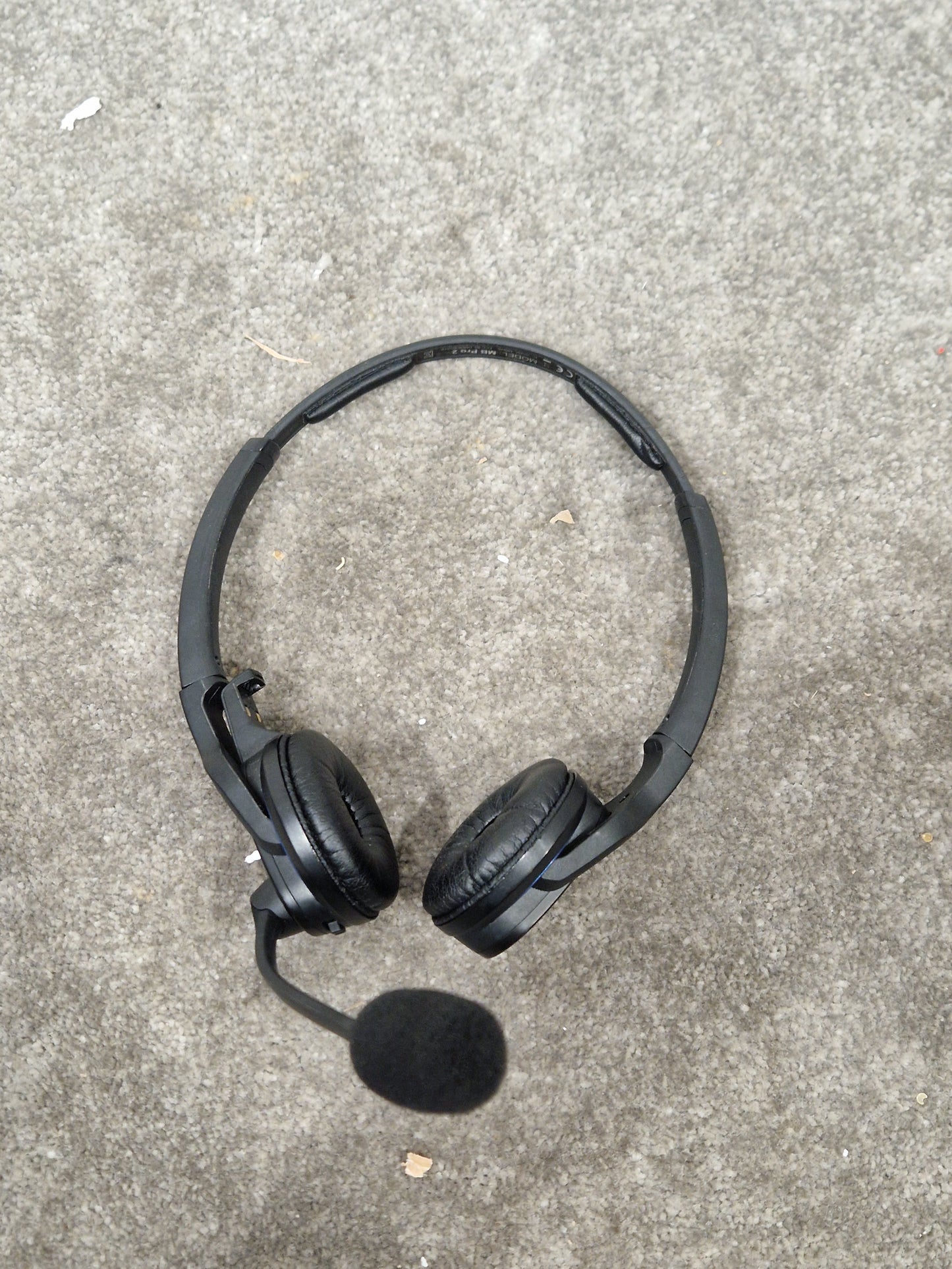 Sennheiser MB Pro 2 Headset - Noise-Canceling, Bluetooth - Excellent