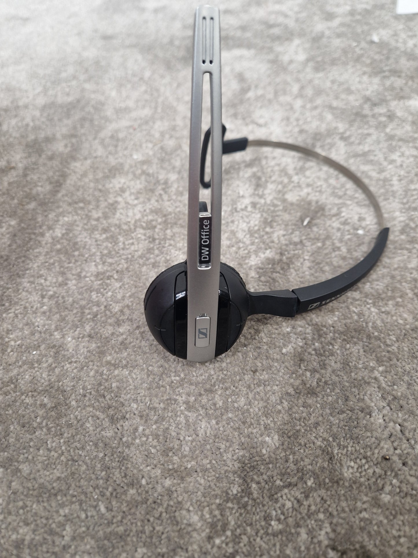 Sennheiser DW 10 HS Headset - Bluetooth Connector, Untested - Very Good