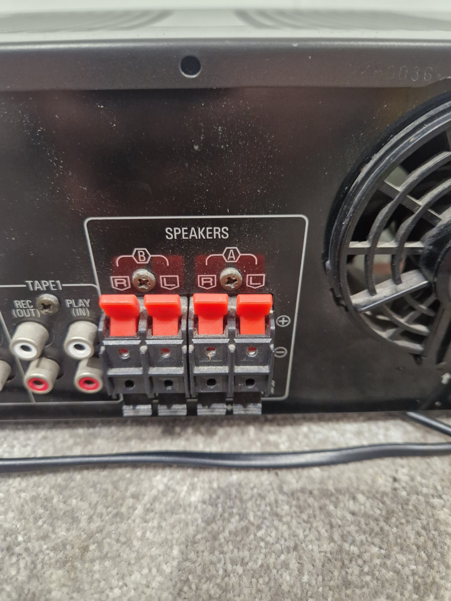 Technics SU-V300 - Stereo Integrated Amplifier, 2x30W - Spares or Repair