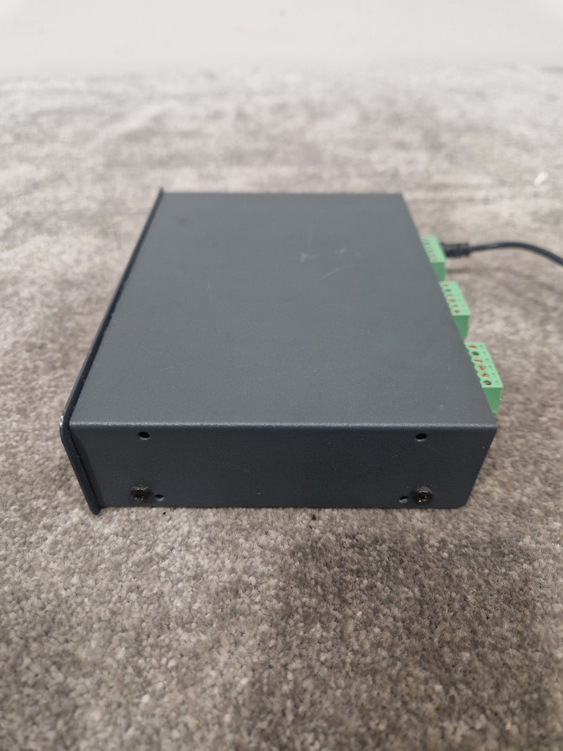 Kramer VM-50AN Audio Distributor - 5-Channel, Balanced Outputs - Very Good - Image 5