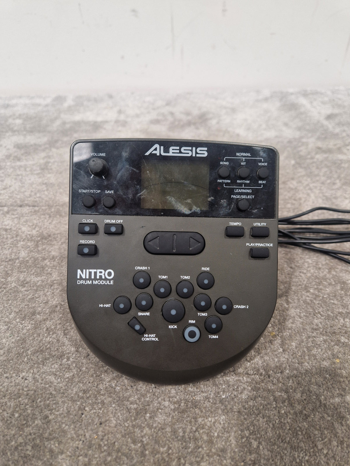 Alesis Dm7x Drum Module - 250 Sounds, 60 Kits - Very Good w/ Connecting Cable