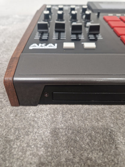 Akai Mpc 5000 - Music Production Center, 64-Track MIDI Sequencer - Excellent w/ Original Box & Power Supply