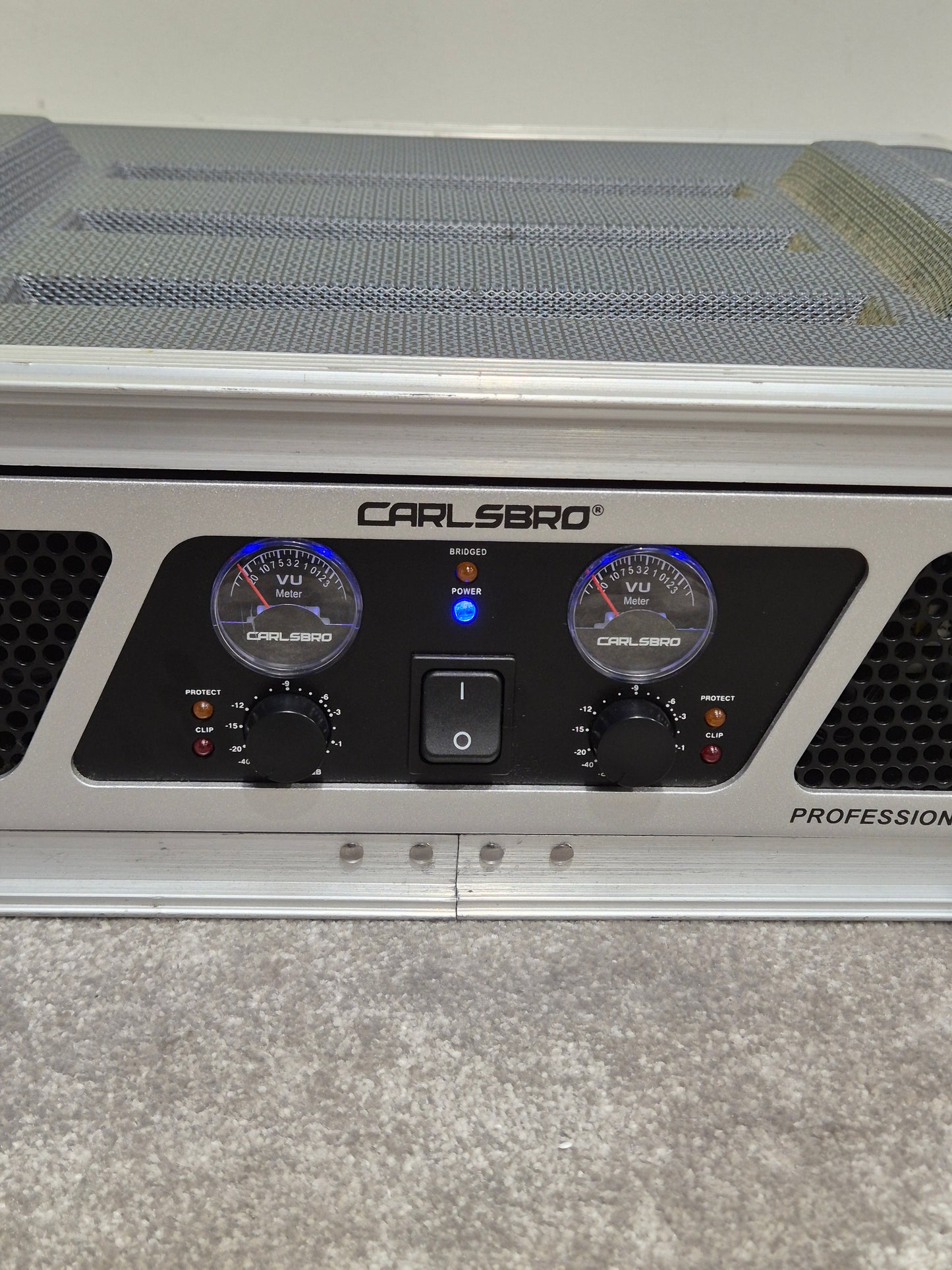 Carlsbro Powerline Pro 1200 Amplifier - 600-watts RMS - Fair (Read Description)