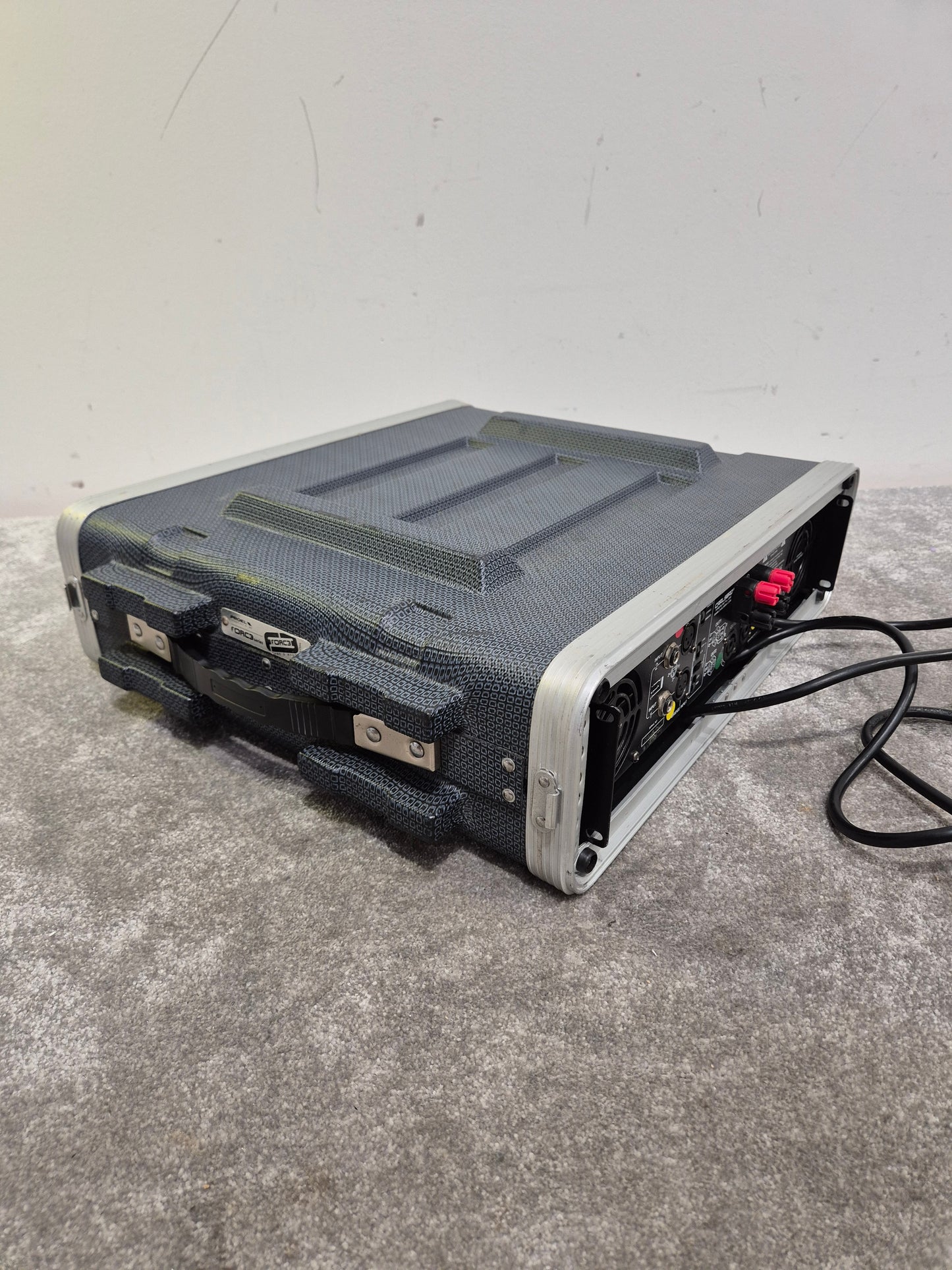 Carlsbro Powerline Pro 1200 Amplifier - 600-watts RMS - Fair (Read Description)