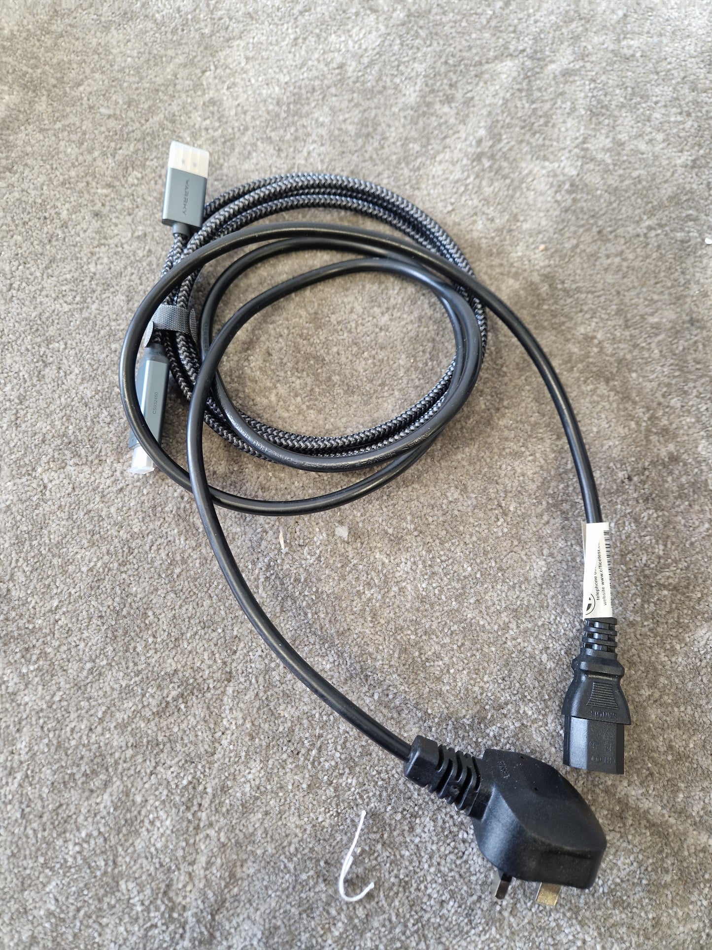 Dell 20 Inch Monitor Rev A00 - High Resolution, LED Display - Excellent w/ Power Supply & HDMI Cable