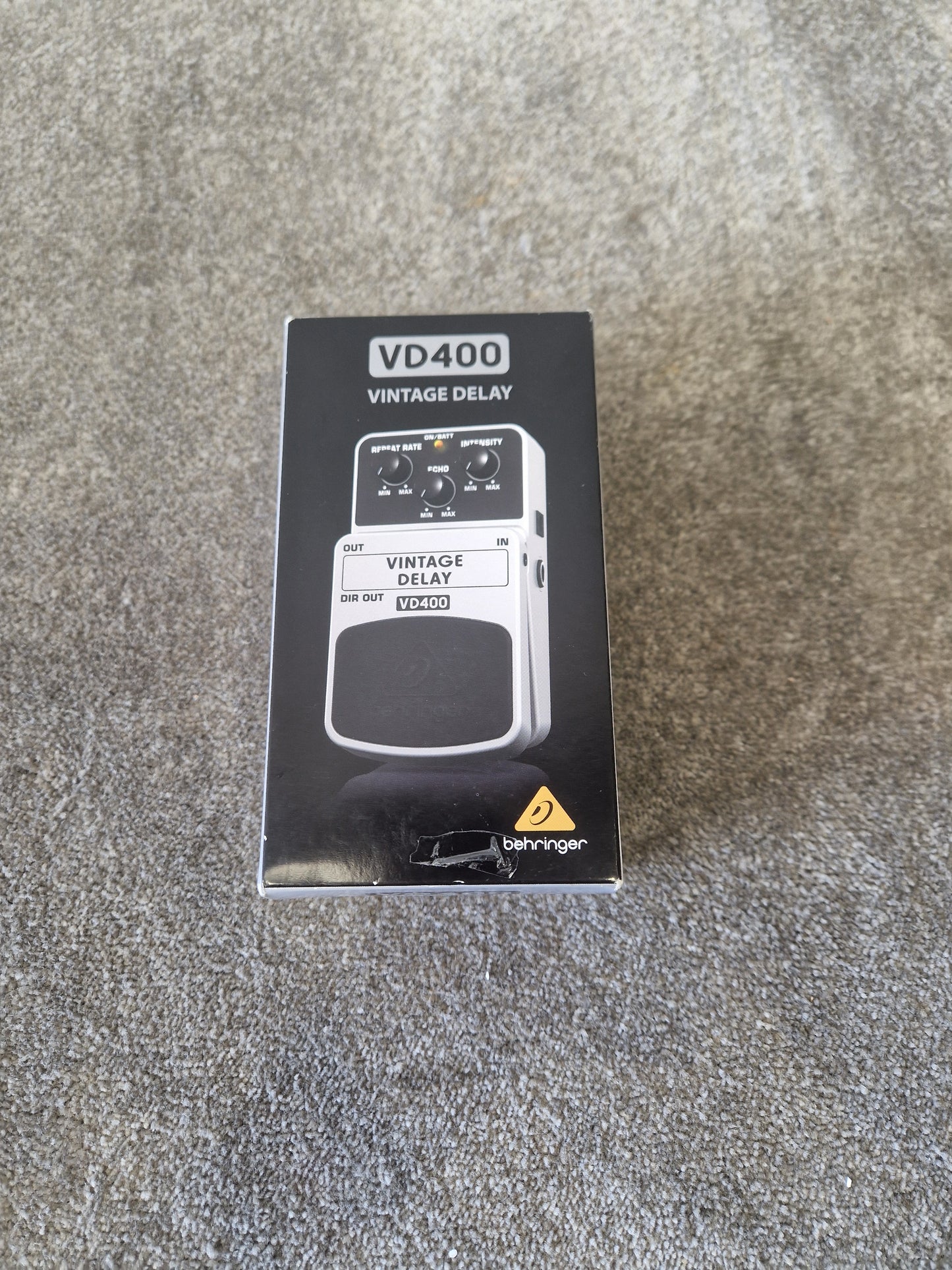 Behringer Vd400 - Vintage-Style Overdrive Pedal, True Bypass - Excellent w/ Original Box & Manuals
