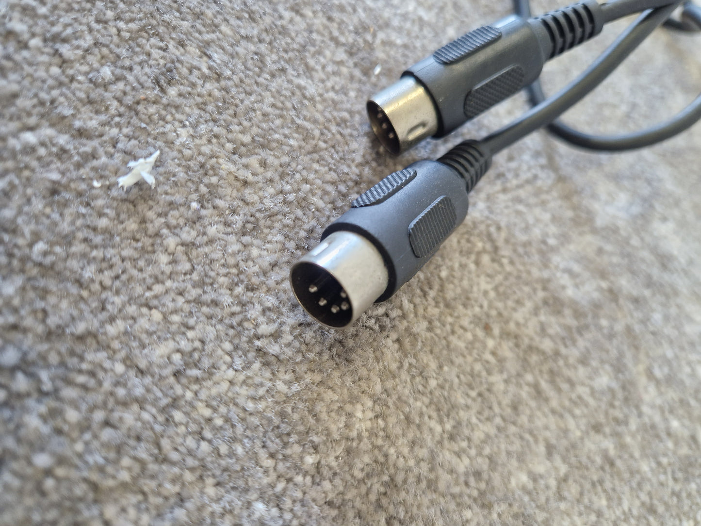 Unbranded Midi 2 FT Cable - 2 FT Length, Durable - Excellent