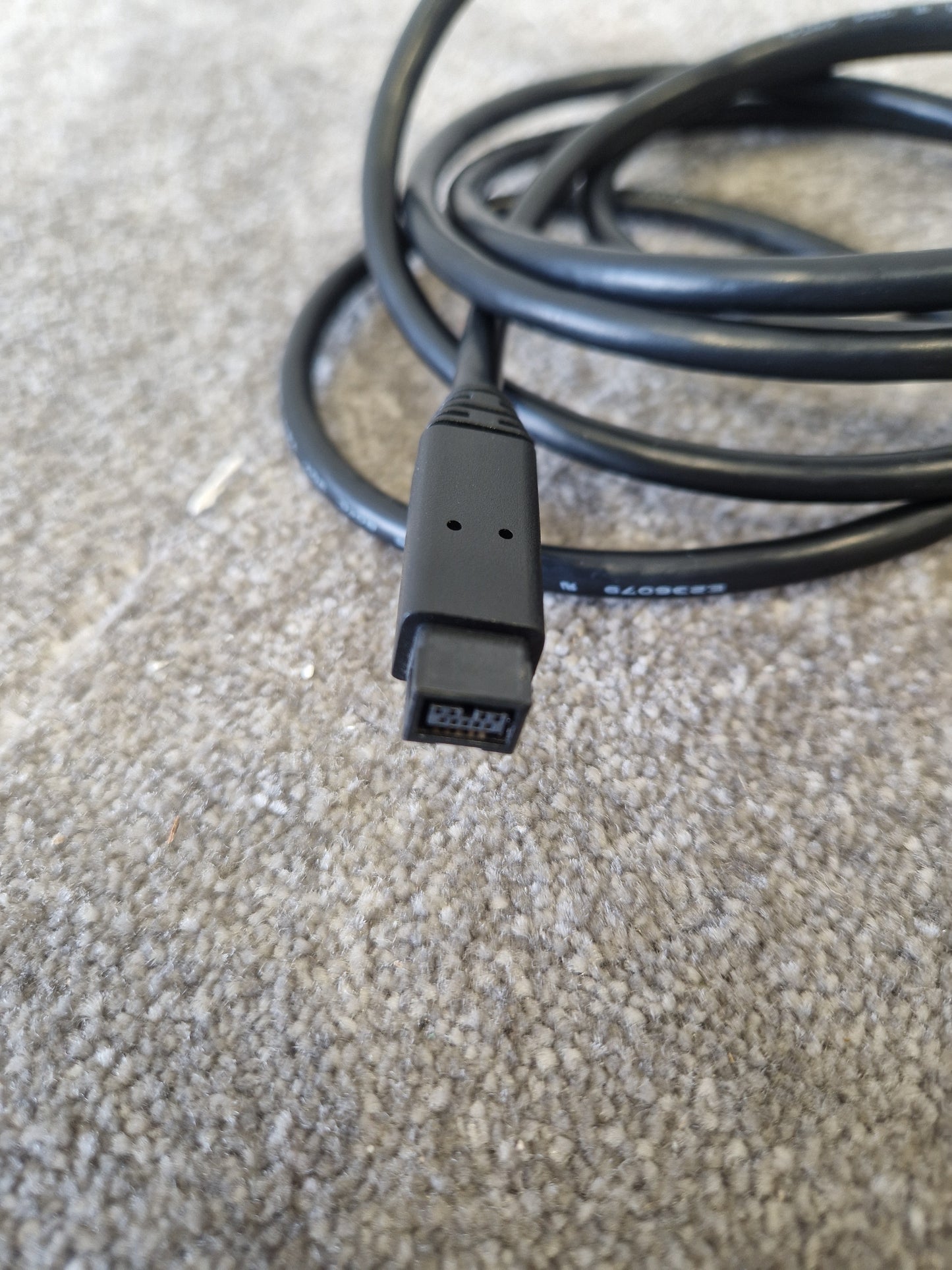 5ft 4 Pin Firewire Cable - High-Speed, Durable - Excellent