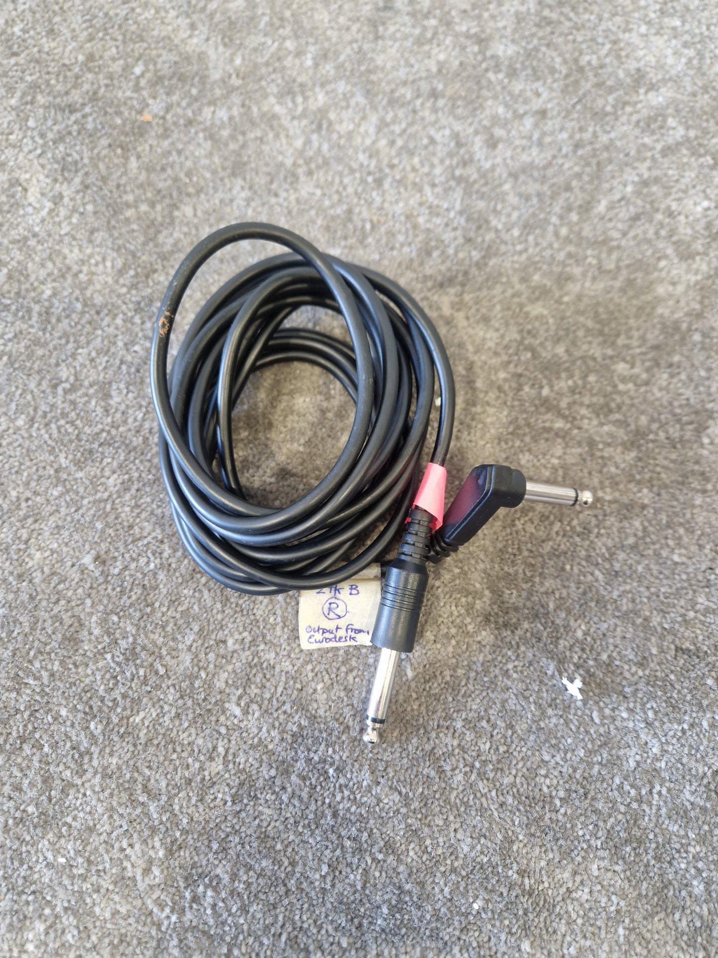 Unbranded Guitar Cable 9ft - Durable, Reliable - Excellent