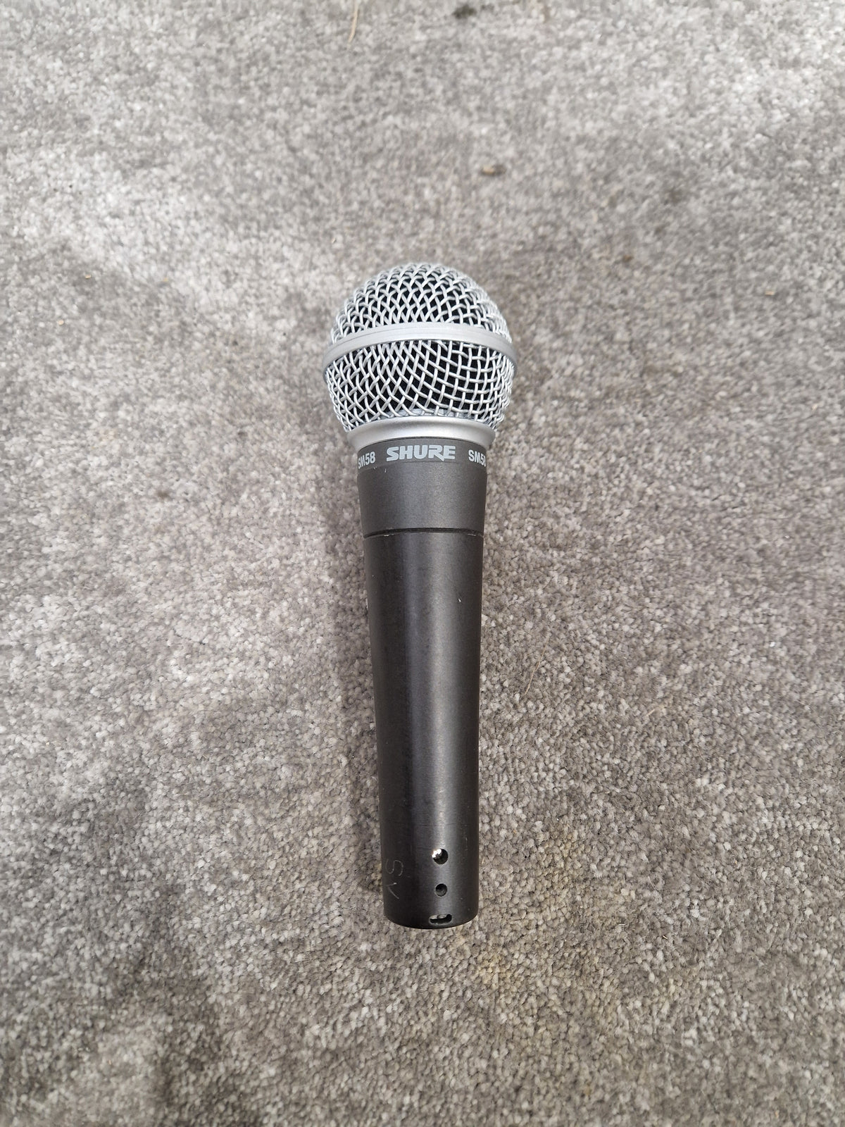 Shure SM58 Dynamic Vocal Microphone - Cardioid, Legendary Sound - Very Good w/ Original Box & Manuals