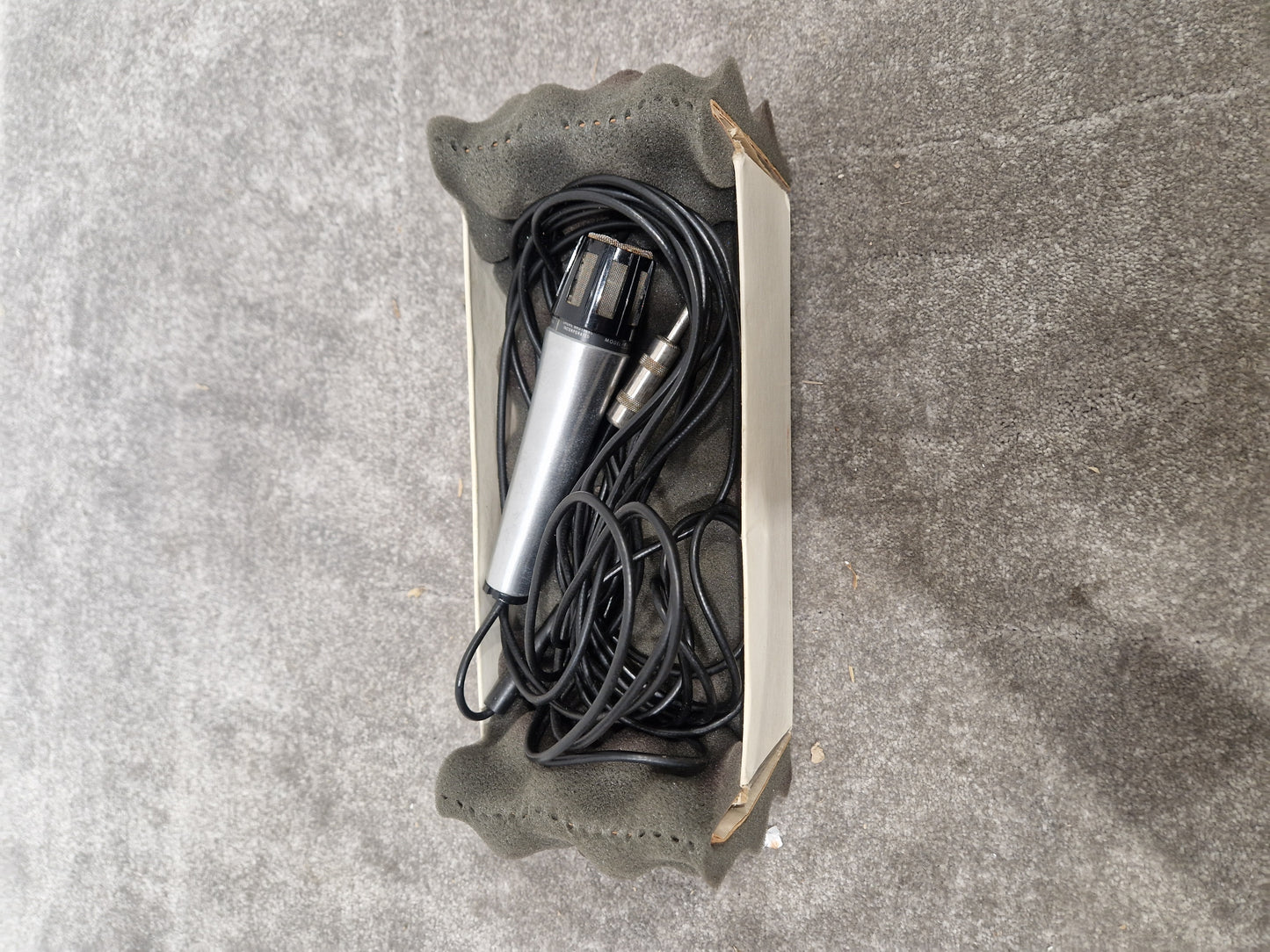 Shure Unidyne B - Vintage Dynamic Microphone - Good w/ Original Box