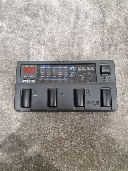 Zoom 2100 Effects Pedal - Multi-Effects, 24-bit Processing - Very Good w/ Original Box & Power Supply & Manuals
