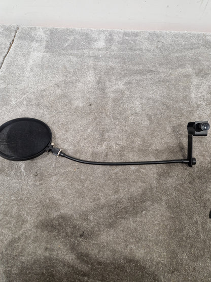 Stagg Pop Shield - Reduces Plosives, Easy to Use - Excellent w/ Original Box