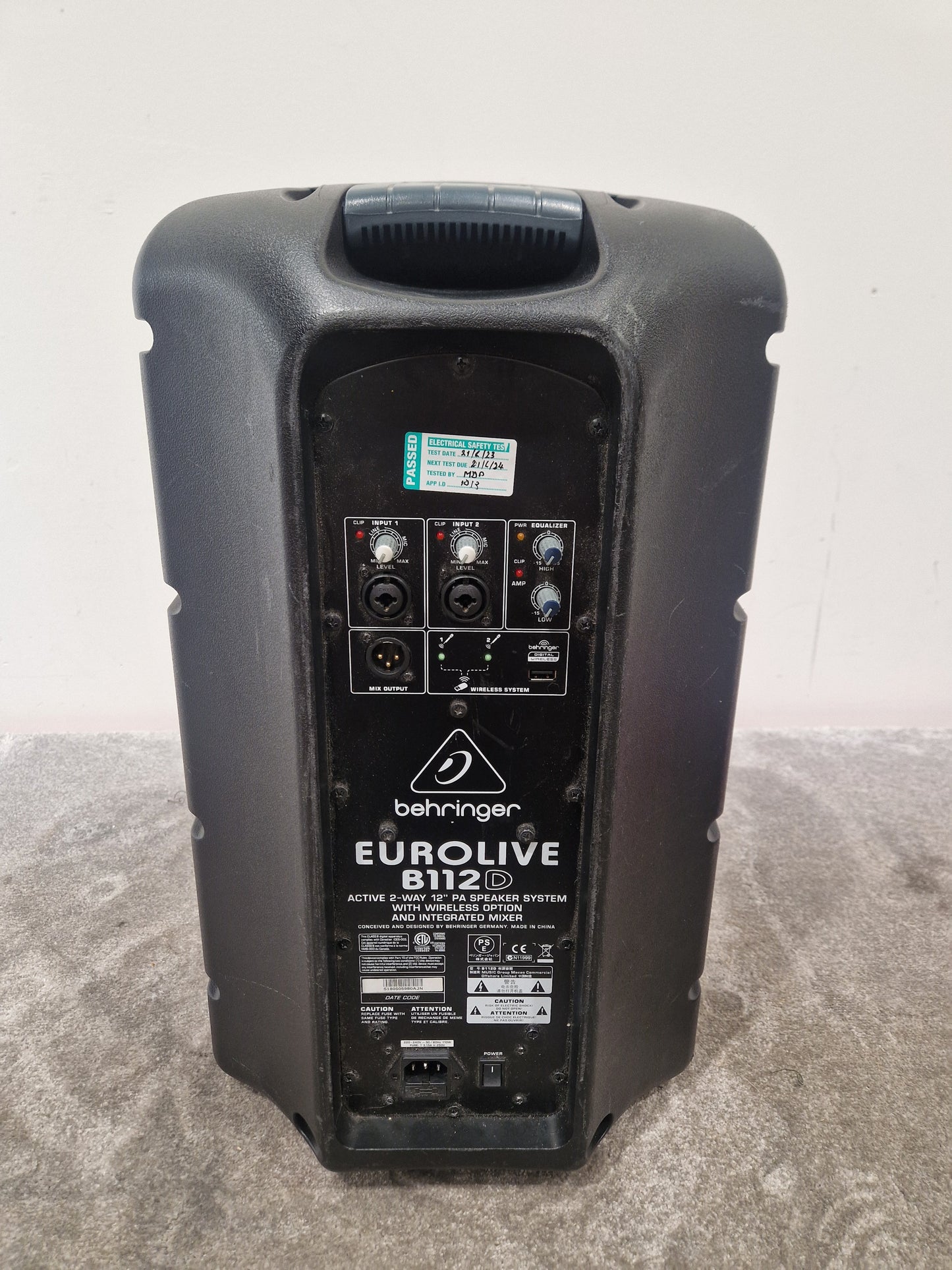 Behringer Eurolive B112d - Active PA Speaker, 1000W - Good w/ Power Supply