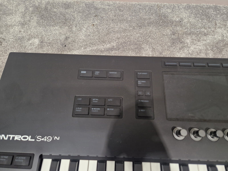 Kontrol S49 Mk3 - 49-Key MIDI Controller, USB Connectivity - Excellent w/ Original Box & Power Supply - Image 8