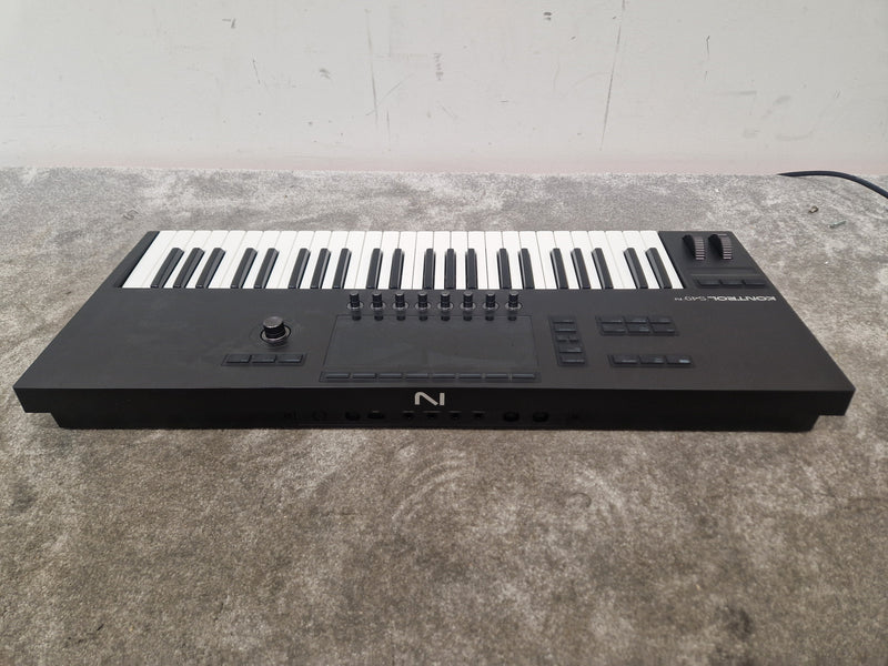 Kontrol S49 Mk3 - 49-Key MIDI Controller, USB Connectivity - Excellent w/ Original Box & Power Supply - Image 14