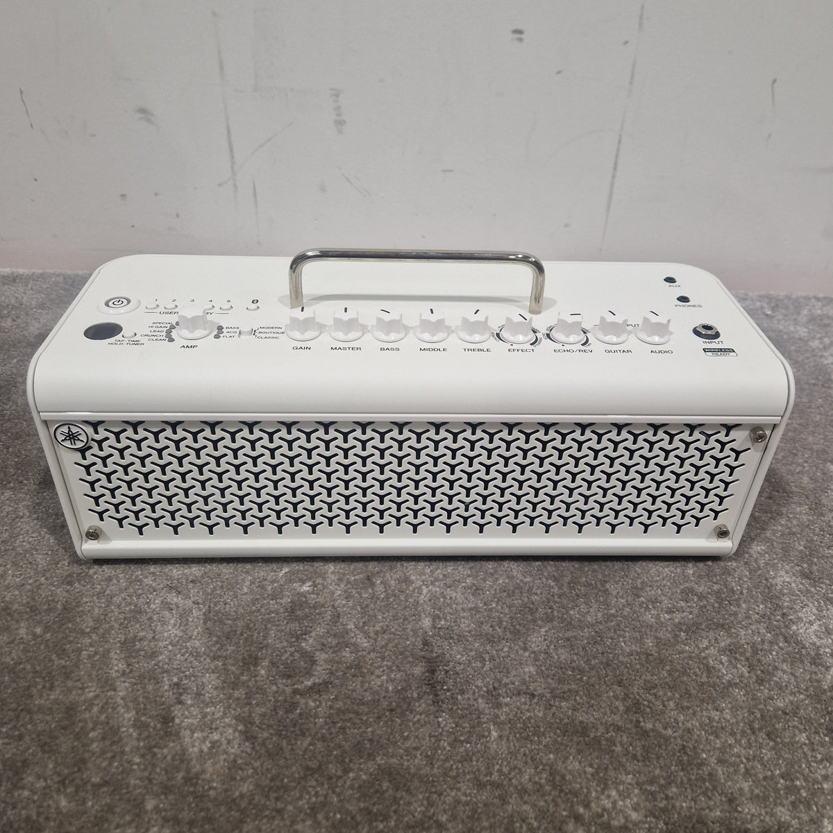 Yamaha THR30II Wireless – Modeling Guitar Amplifier – Excellent w/ Box, Power Supply & Manuals