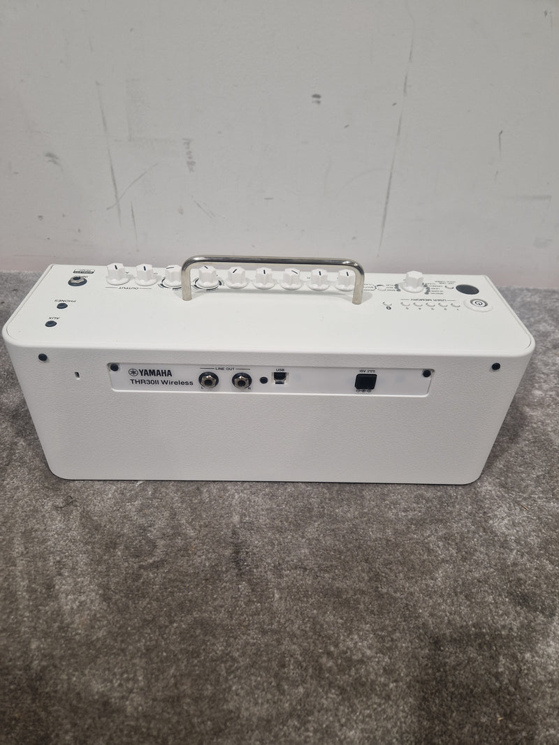 Yamaha THR30II Wireless – Modeling Guitar Amplifier – Excellent w/ Box, Power Supply & Manuals - Image 4