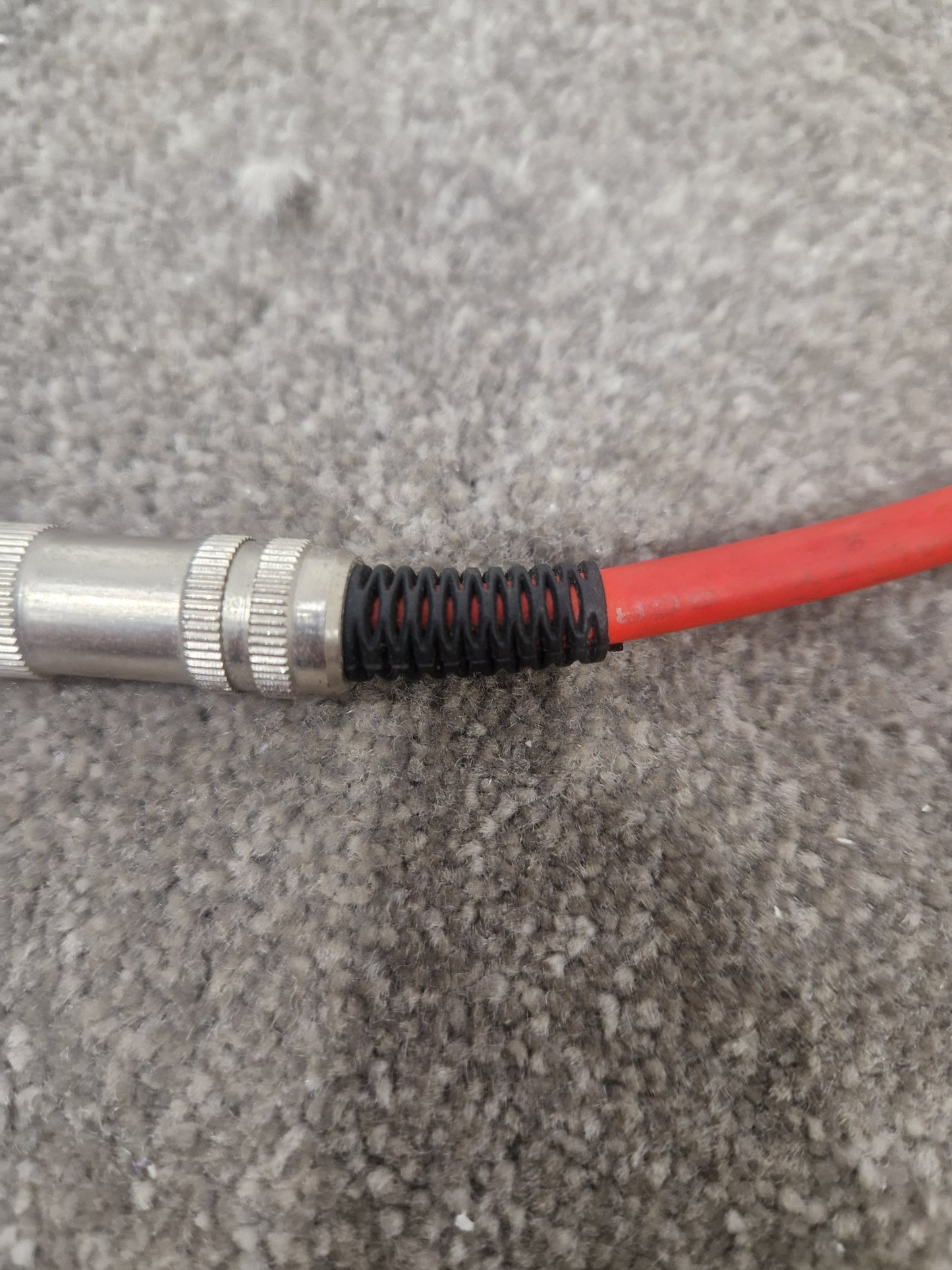 5ft Unbranded Red Guitar Cable - Durable, Reliable - Excellent