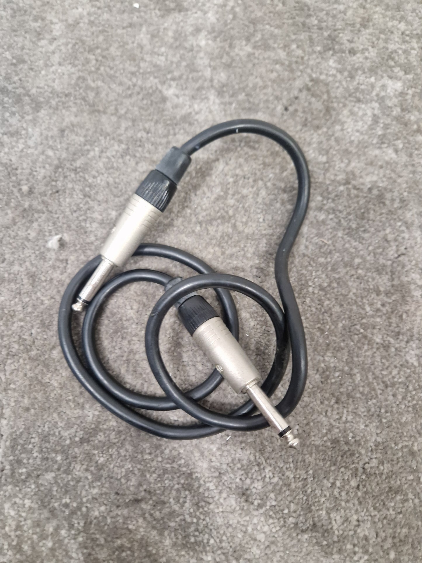 3ft Unbranded Guitar Cable - Durable, Reliable - Excellent