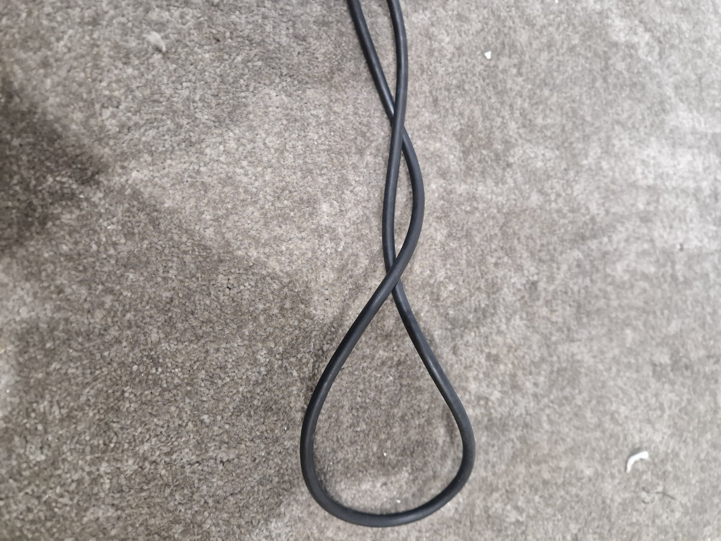 5ft Unbranded Guitar Cable - Durable, Reliable - Excellent