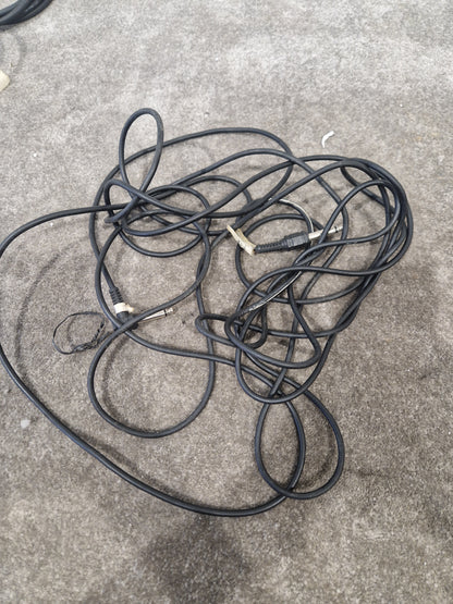 16ft Unbranded Guitar Cable - Durable Construction, Reliable Signal - Excellent