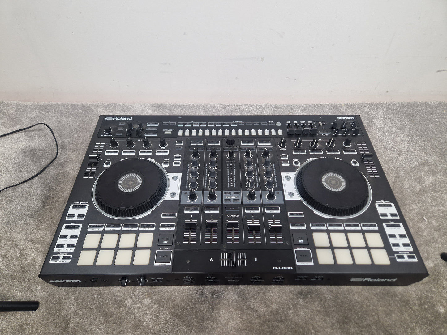 Roland 808 DJ - Iconic Drum Machine, Versatile Sequencer - Open Box New w/ Power Supply & Manuals