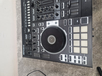 Roland 808 DJ - Iconic Drum Machine, Versatile Sequencer - Open Box New w/ Power Supply & Manuals