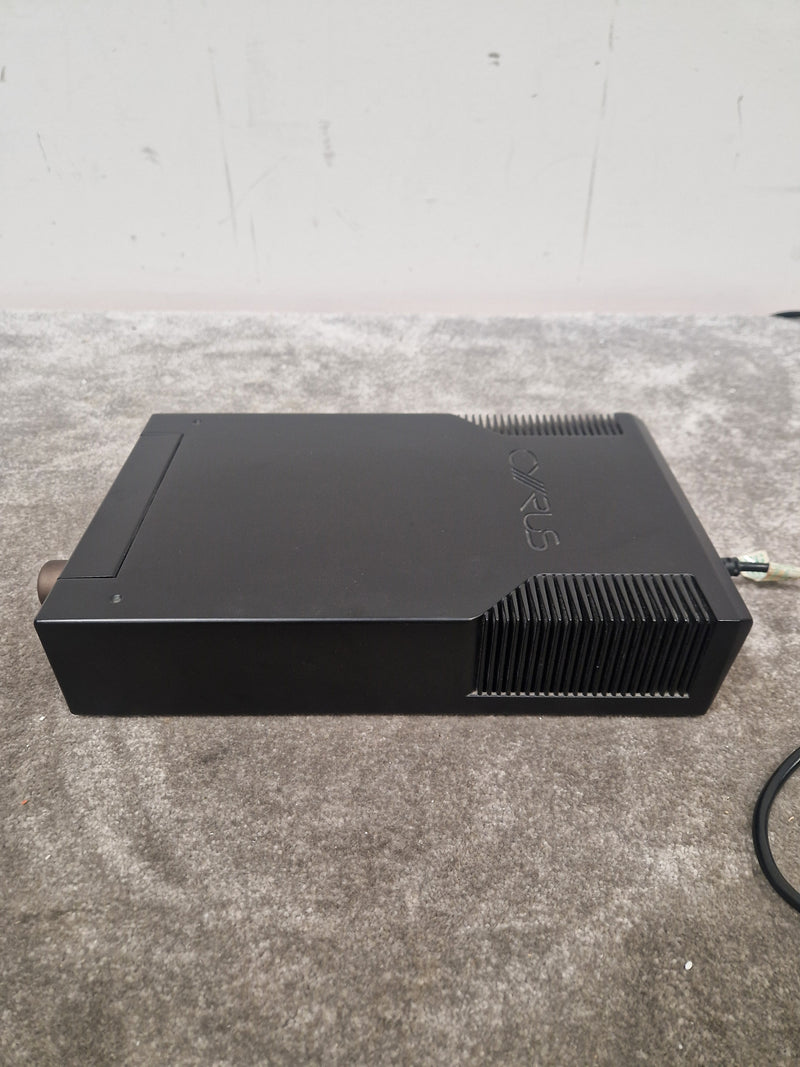 Cyrus 7 - High-Fidelity Amplifier - Excellent w/ Power Supply & Manuals - Image 10