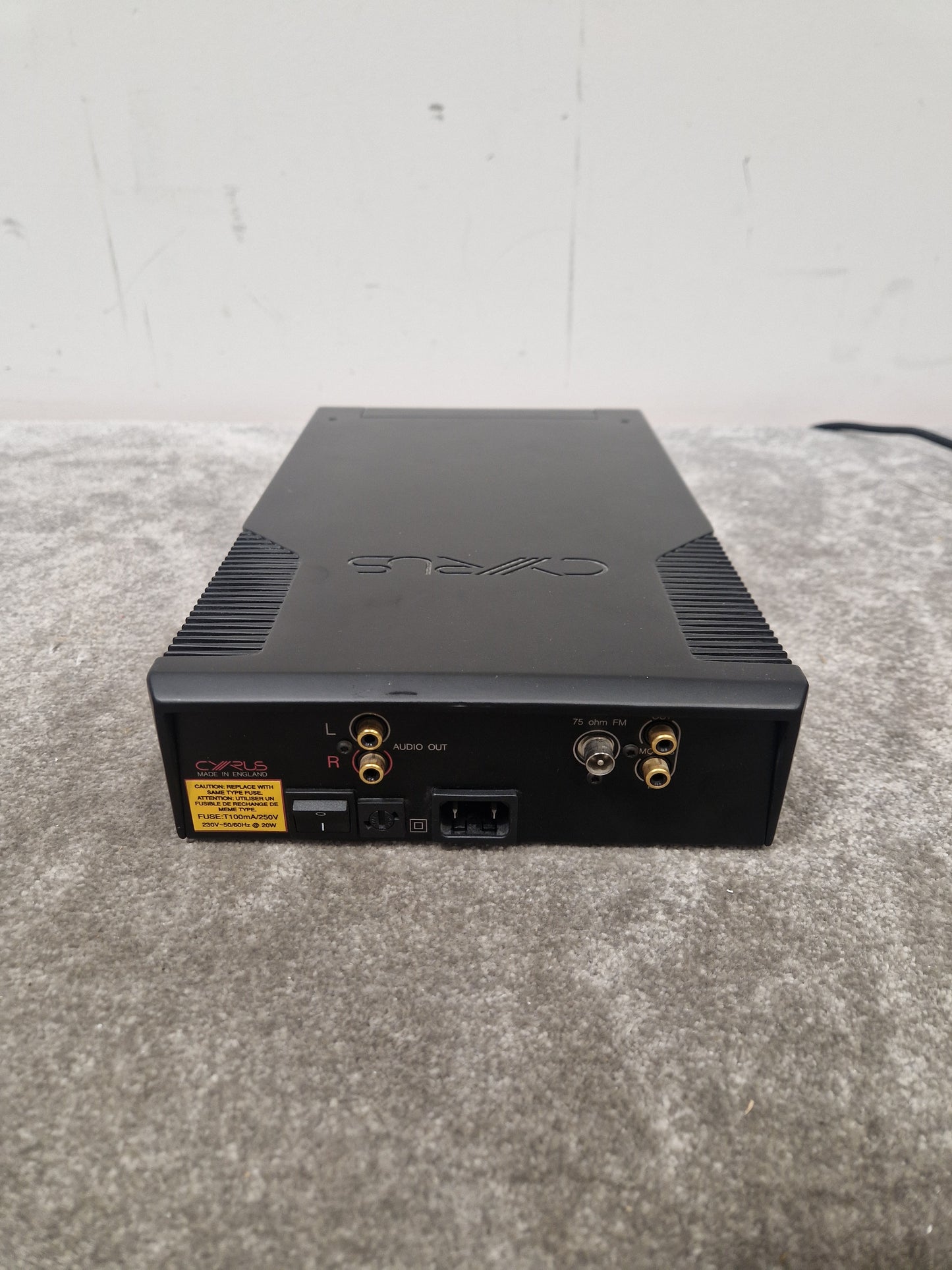Cyrus FM 7.5 - High-Fidelity Tuner - Very Good w/ Power Supply