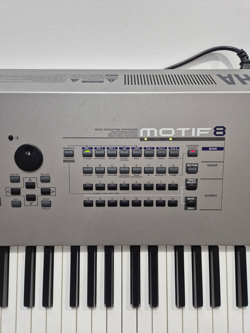 Yamaha Motif 8 Synth Keyboard - 88-Key Synthesizer - Very Good w/ Power Supply - Image 4