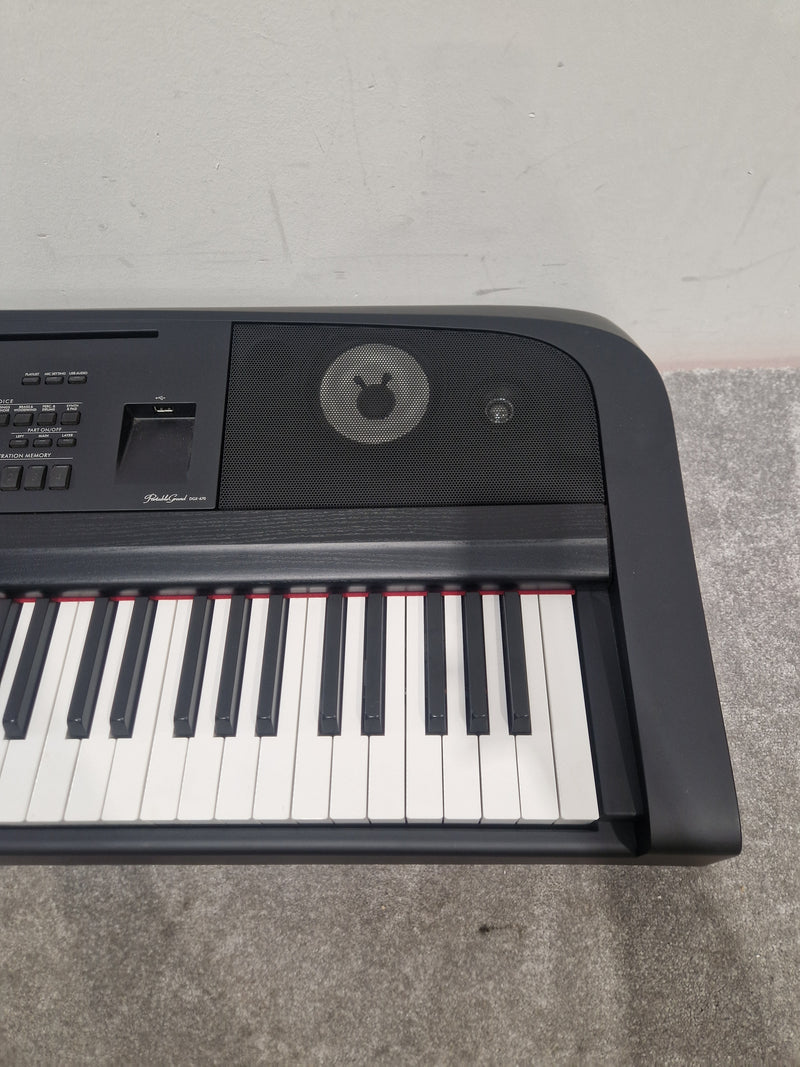 Yamaha Dgx 670 Keyboard - 88-Key Weighted Action, GHS Keyboard - Excellent w/ Original Box & Power Supply & Keyboard stand & seat - Image 2