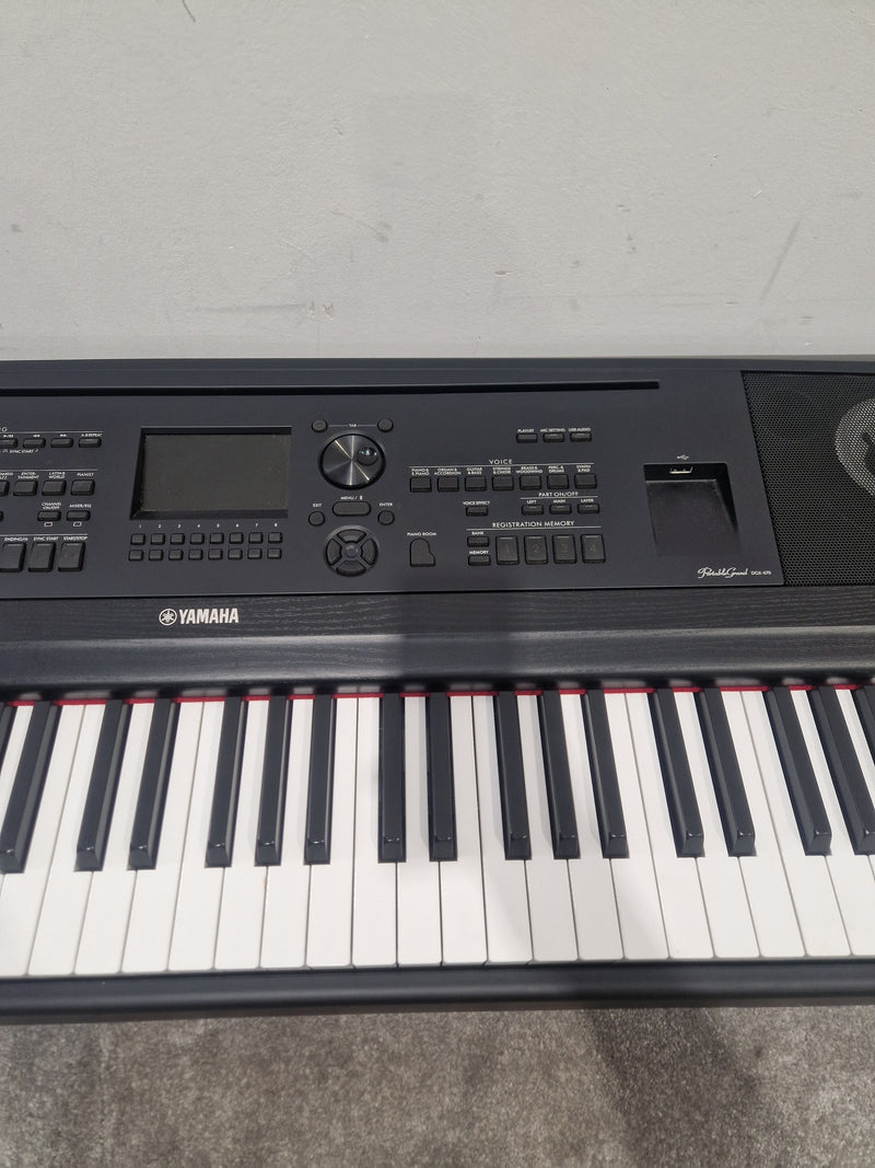 Yamaha Dgx 670 Keyboard - 88-Key Weighted Action, GHS Keyboard - Excellent w/ Original Box & Power Supply & Keyboard stand & seat - Image 3