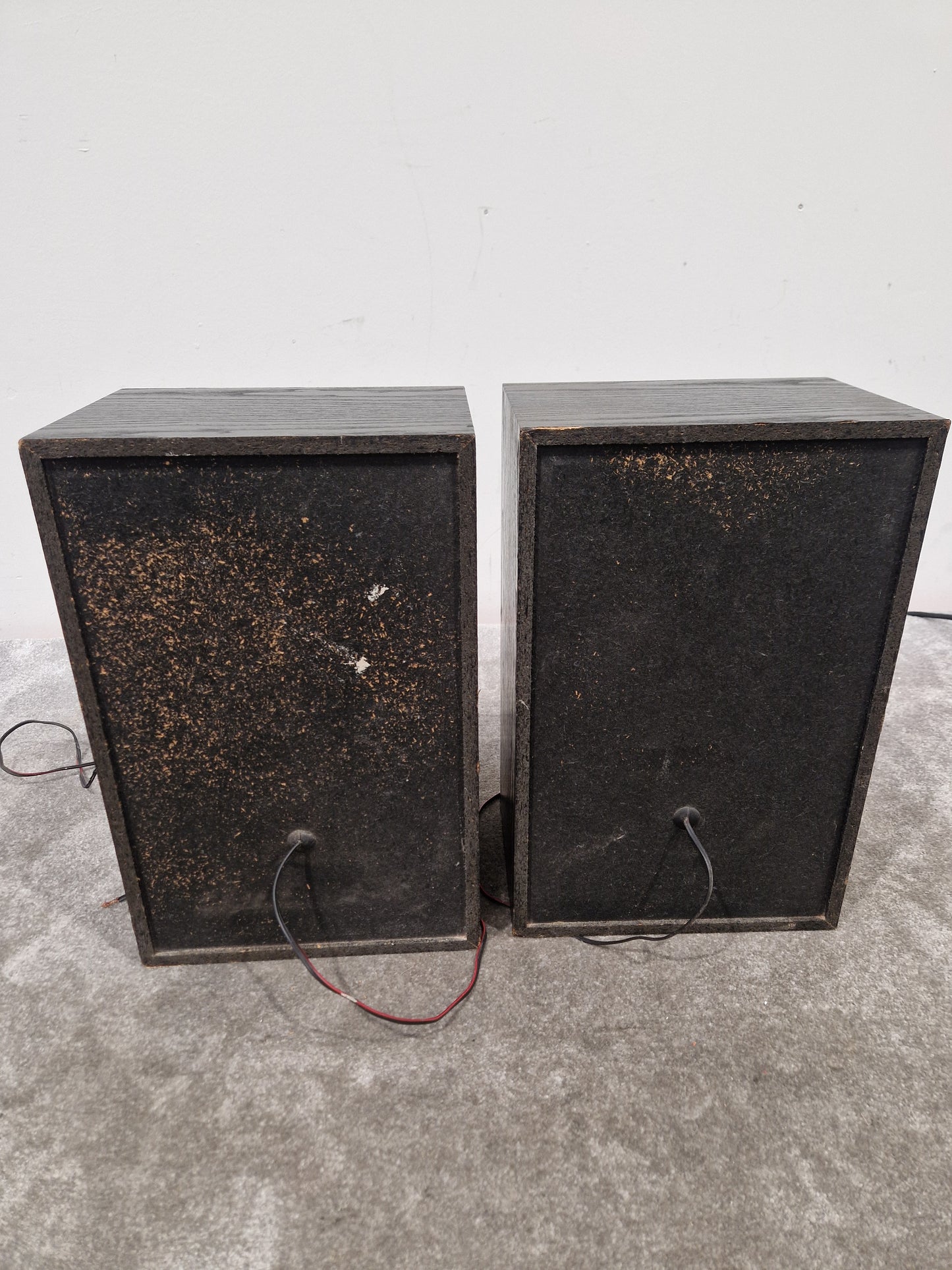 Pair of Pioneer Hi-fi Speakers - High Fidelity Audio, Excellent Sound Quality - Excellent