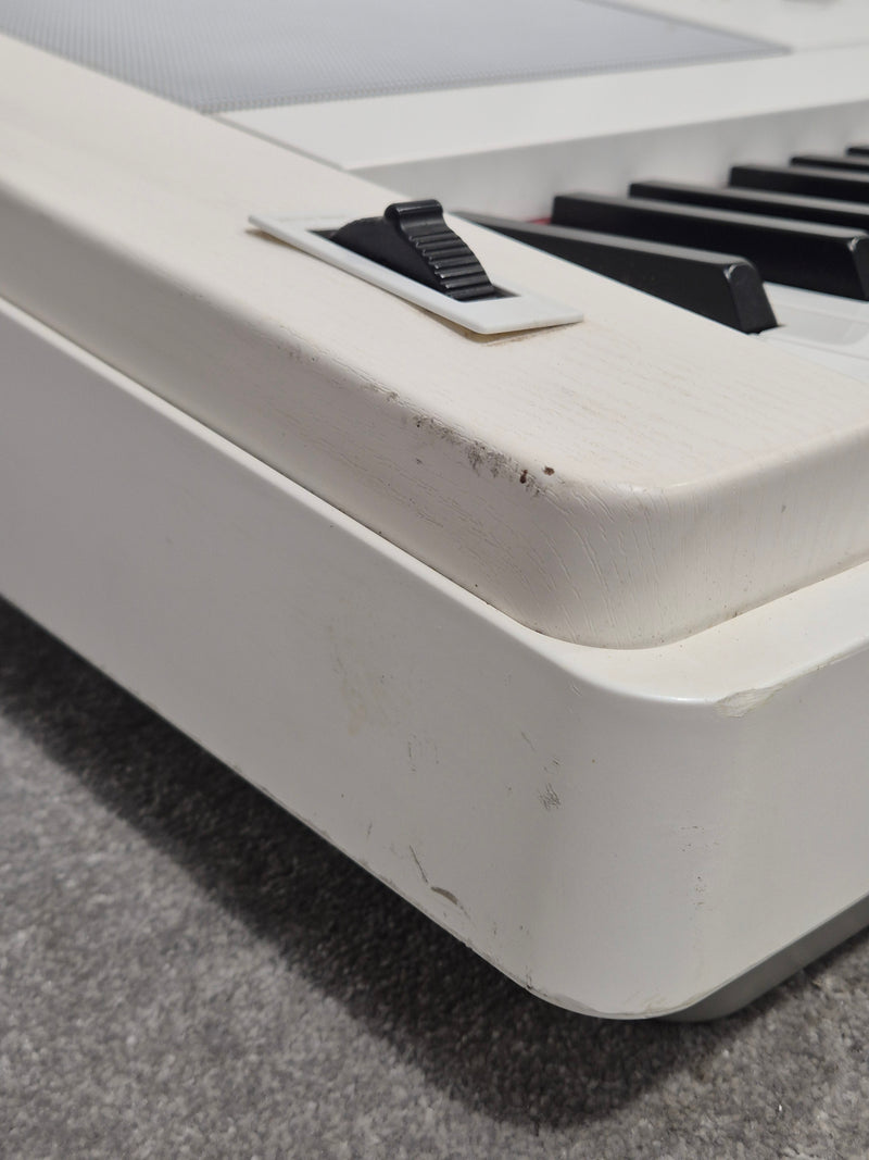 Yamaha DGX660 Keyboard - 88 Weighted Keys - Fair w/ Power Supply - Image 11
