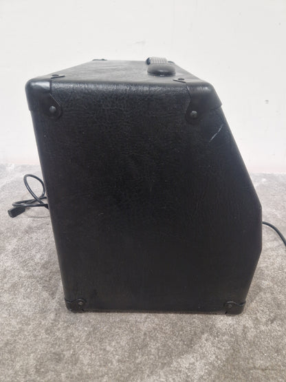 Trace Acoustic TA100R Amplifier - 2 Channels - Good w/ Power Supply