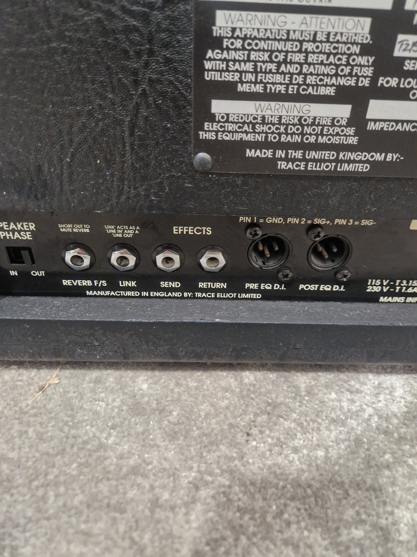 Trace Acoustic TA100R Amplifier - 2 Channels - Good w/ Power Supply