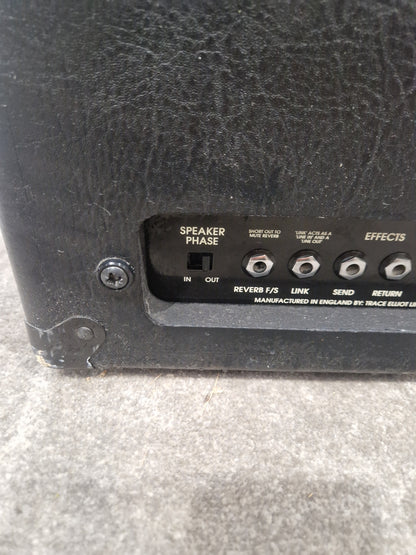 Trace Acoustic TA100R Amplifier - 2 Channels - Good w/ Power Supply