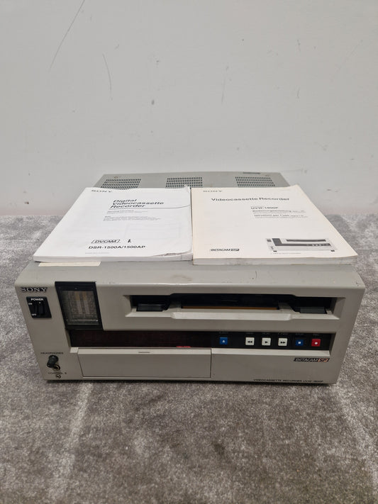 Sony Uvw-1800p U-Matic Videocassette Recorder - Professional Grade, Hi-Fi Audio - Spares or Repair w/ Manuals