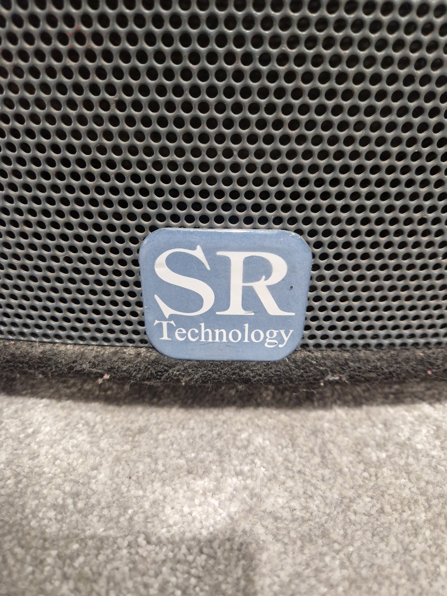 SR 300 Live-a Speaker - Powered PA Speaker - Spares or Repair